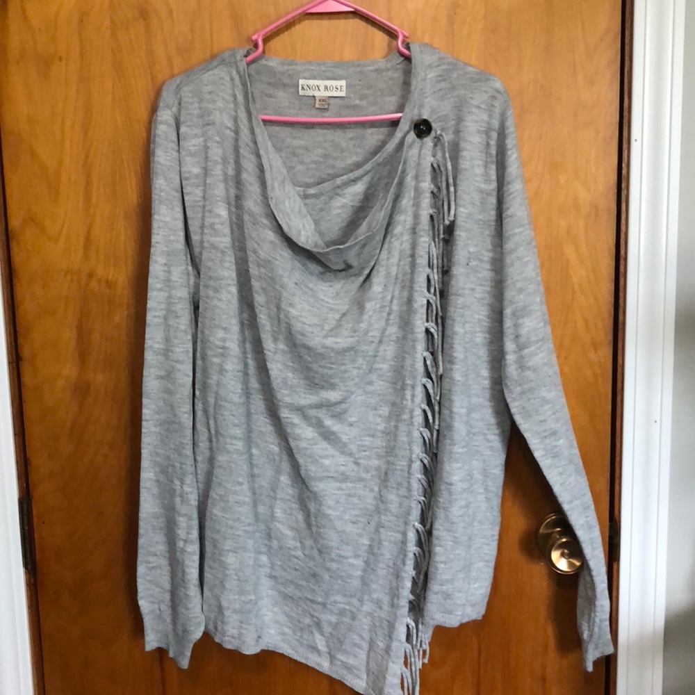 Adorable sweater!